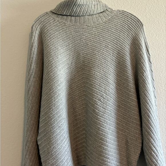 Anthropologie Moth Tisbury Grey Ribbed sweater size xs - Picture 2 of 3